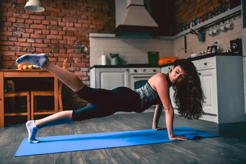 CrossFit czy kalistenika? Wybierz idealną ścieżkę treningową!