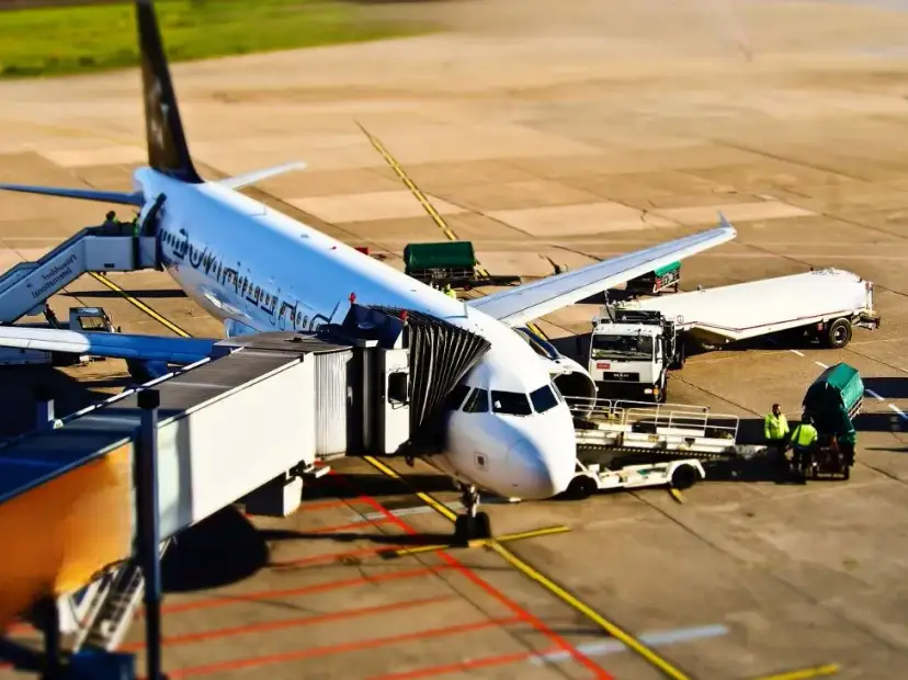 Jak wydrukować bilet na lotnisku i uniknąć dodatkowych opłat