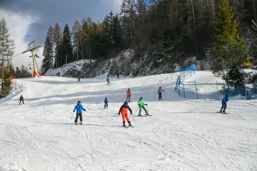 Narty Zakopane luty 2026: Które stoki otwarte? Warunki i ceny