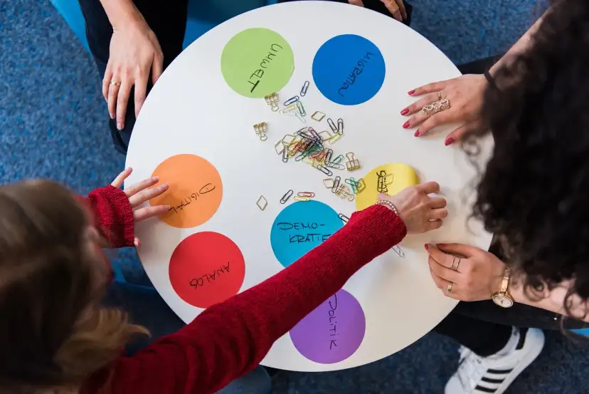 Effektive Methoden für den Demokratieunterricht in der Schule