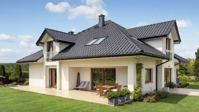 Ile dachówek Braas na m2? Poznaj różnice między modelami i oszczędzaj