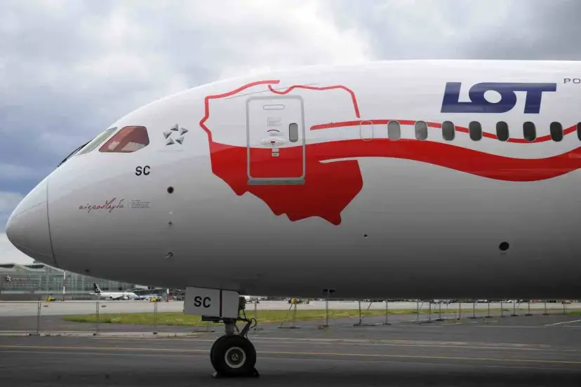 Ile trwa lot z Rzeszowa do Warszawy? Sprawdź czas podróży i alternatywy