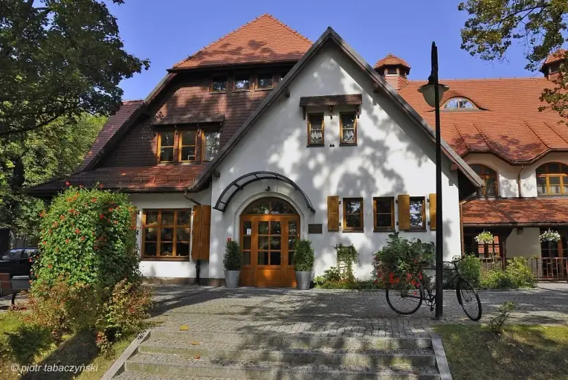 Dworek pod Lipami Katowice: Twoje wesele marzeń i wyjątkowe przyjęcia?