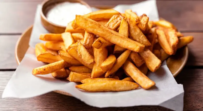 Kto wymyślił frytki? Belgia vs Francja historia sporu