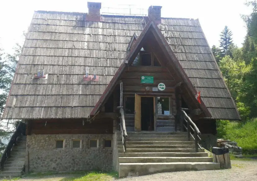 Bacówka pod honem w Cisnej - idealne miejsce na relaks i wędrówki