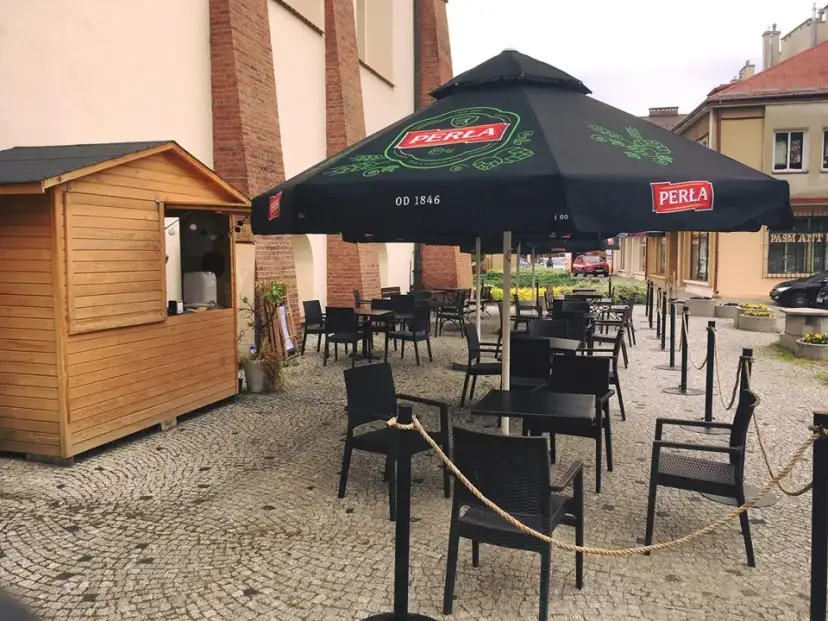 Nora Aktora w Rzeszowie: unikalna atmosfera i mieszane opinie klientów