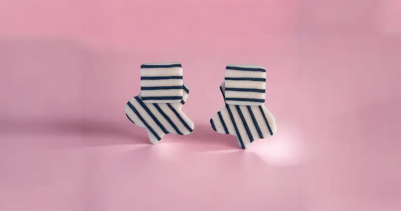 Kolczyki jakie są – odkryj różnorodność stylów i jak je wybrać