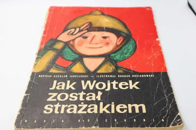 Czesław Janczarski: Autor "Jak Wojtek został strażakiem" i Misiów Uszatków