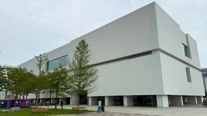 Centra sztuki nowoczesnej w Polsce: Jak zrozumieć i zwiedzać?