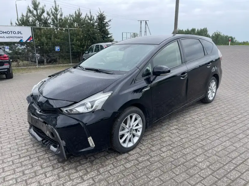 Toyota Prius Plus ile osobowy - czy to idealny rodzinny minivan?