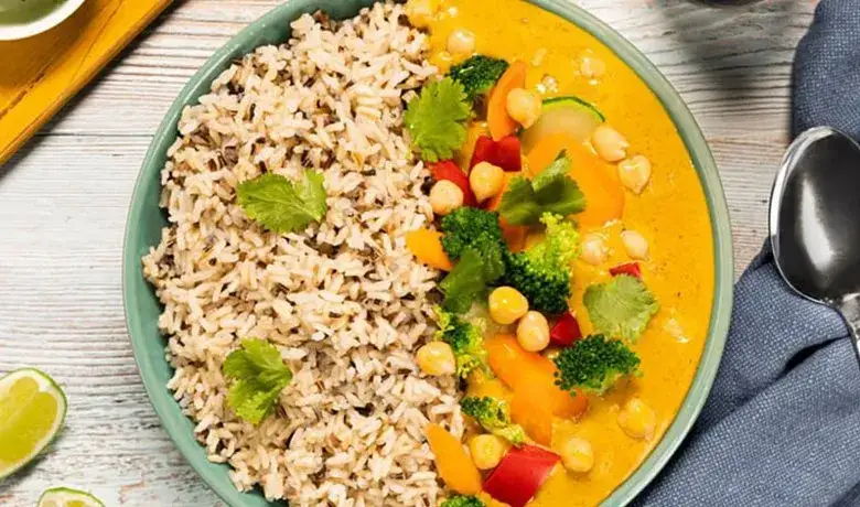 Jak zrobić sos curry z mlekiem kokosowym, który zachwyci smakiem