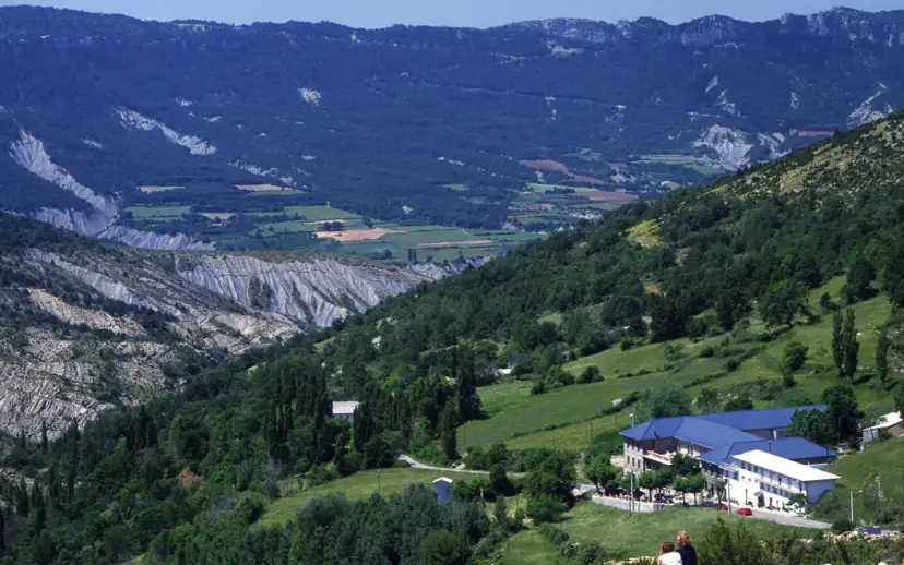 Balneario Vilas del Turbón: Tu guía completa de salud y Pirineo