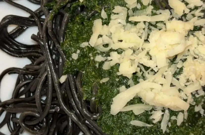 Czarne spaghetti przepisy: 10 wyjątkowych pomysłów na dania