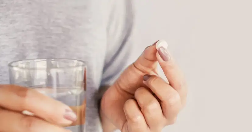 Czy leki na tarczycę pomagają schudnąć? Prawda o ich działaniu