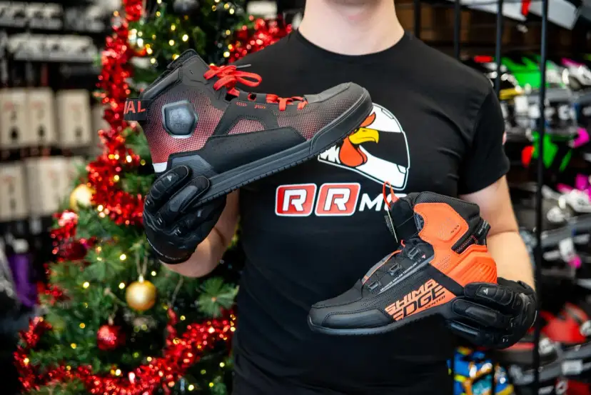 Smar do łańcucha motocyklowego: Jaki wybrać? Pełny przewodnik