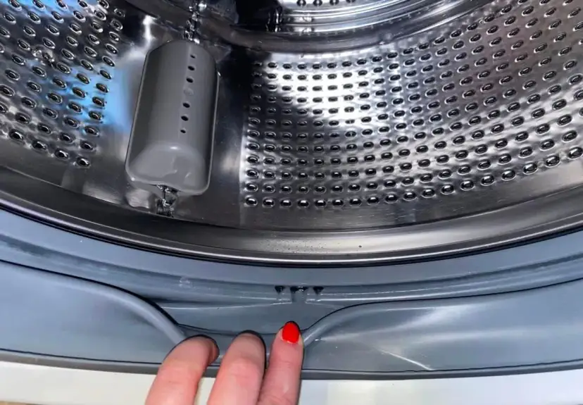 Czym skleić fartuch pralki, aby uniknąć kosztownych napraw?