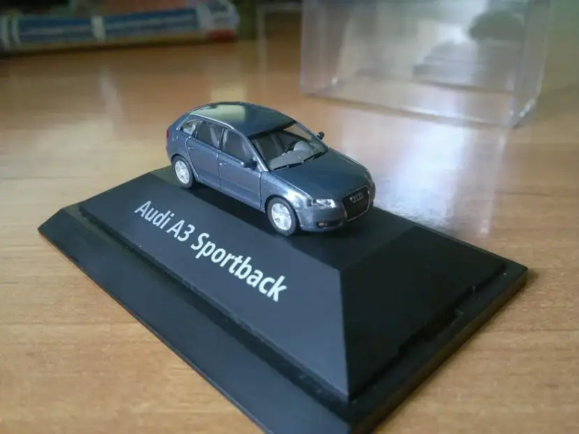 Najlepsze modele zabawkowe Audi A3 8P – kolory, skale i ceny
