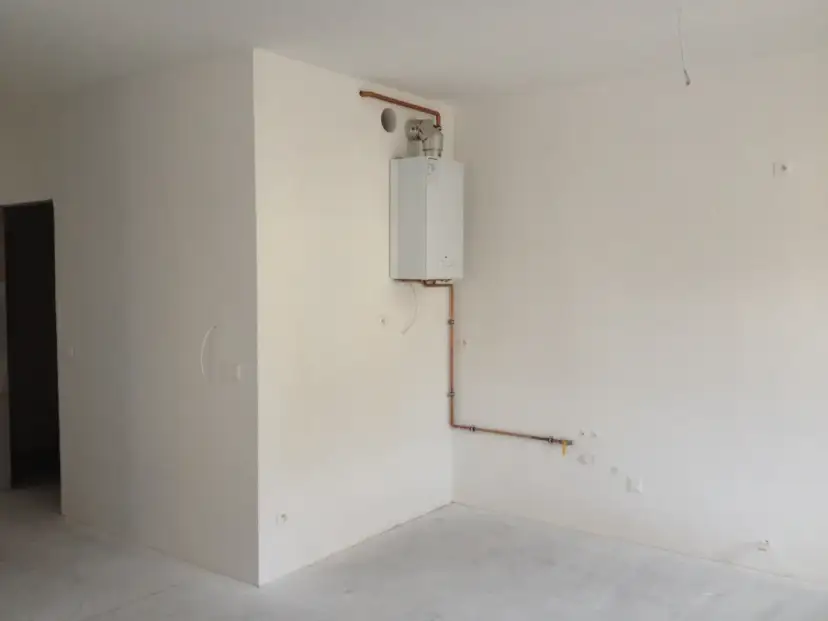 Jak zabudować rury gazowe pod piecem? Przepisy i porady eksperta