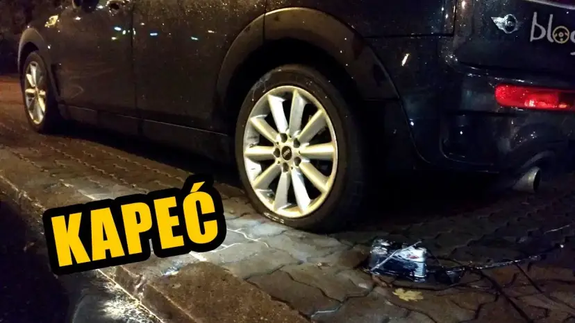 Ford S-Max: Gdzie jest koło zapasowe? Instrukcja krok po kroku