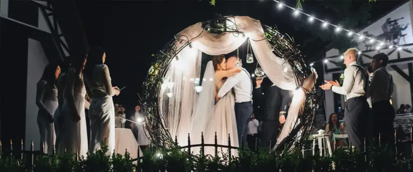 Czym zaskoczyć gości weselnych? Oryginalne pomysły na niezapomniane atrakcje