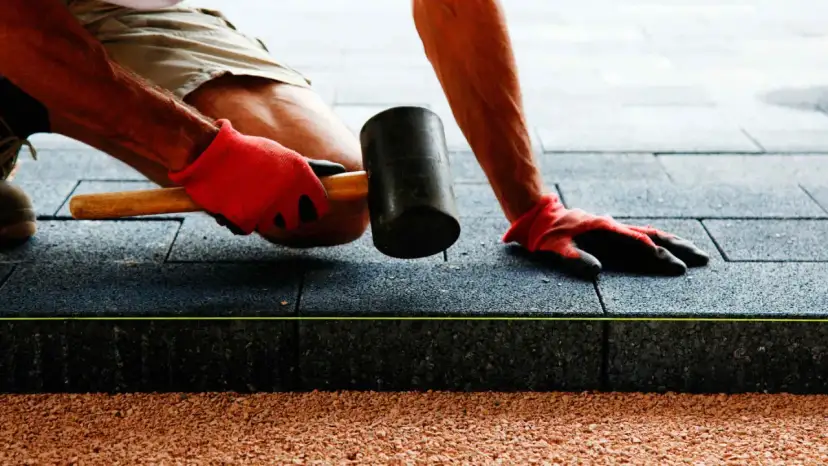 Posadzce czy posadzce - poznaj poprawną formę i uniknij błędów