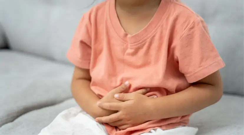 Zaparcia u niemowlaka: Ulga dla brzuszka i kiedy do pediatry