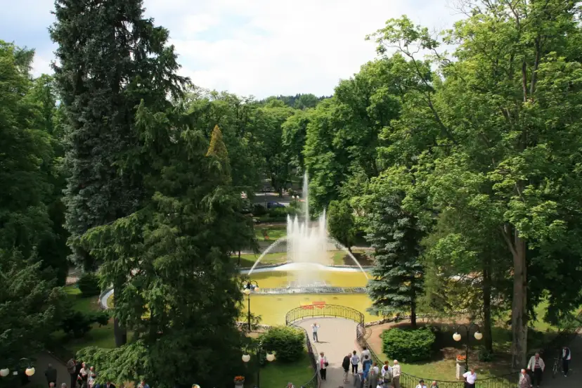 Odkryj Polanicę-Zdrój: Atrakcje, wskazówki, idealny urlop!