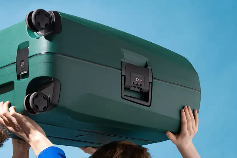 Jak zabezpieczyć walizkę przed zniszczeniem i uniknąć kosztownych napraw