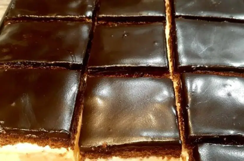 Jak zrobić polewę czekoladową na tort, która zawsze się udaje