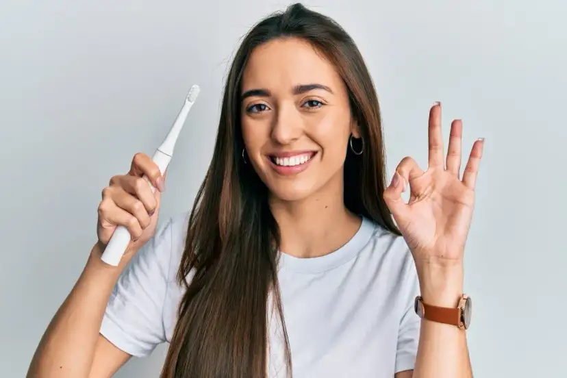 Irygator czy szczoteczka soniczna - które urządzenie lepiej zadba o zęby?