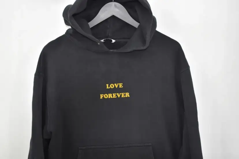 Opinie o bluzach Miłość.co: co warto wiedzieć przed zakupem