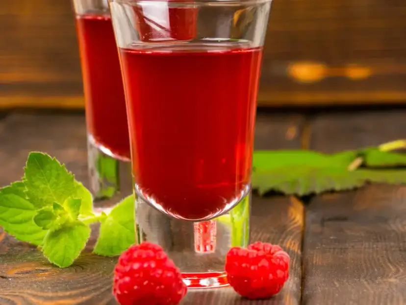 Krupnik malinowy z czym pić? Odkryj najlepsze połączenia smakowe