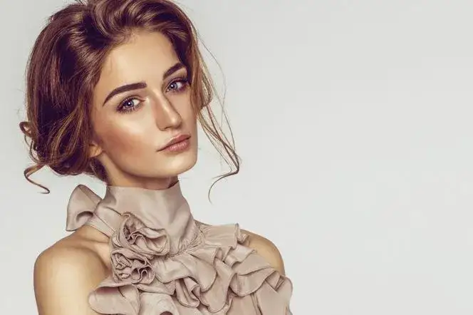 Makijaż a cera: To nawyki, nie kosmetyki! Maluj się zdrowo