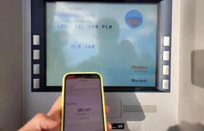 Jaką kwotę można przelać BLIKIEM? Limity w różnych bankach