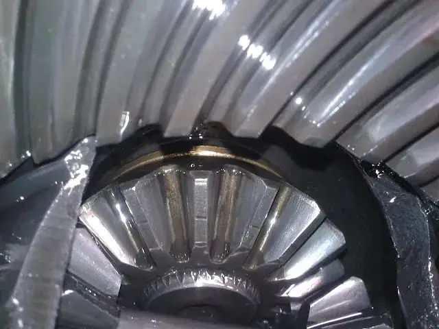 Dyferencjał BMW E30: objawy, przełożenia, szpera i serwis