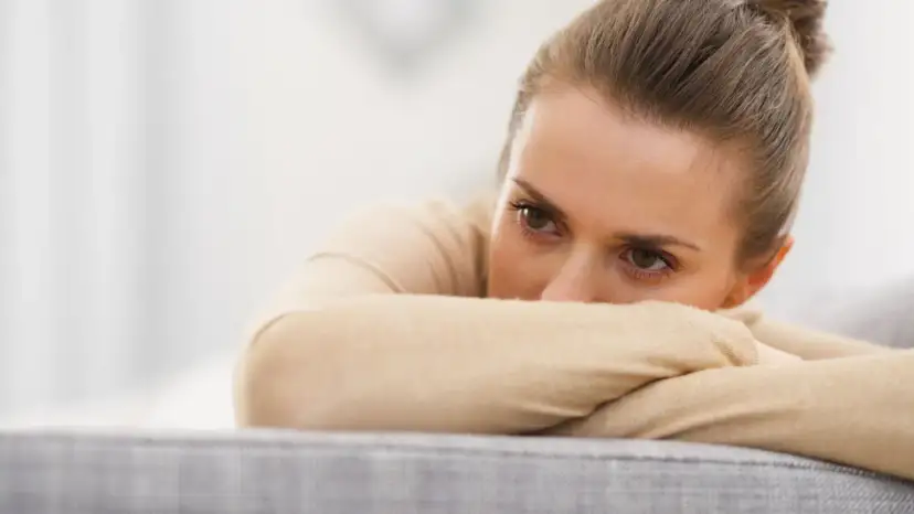 Jak poradzić sobie z nerwicą lękową i odzyskać spokój w życiu