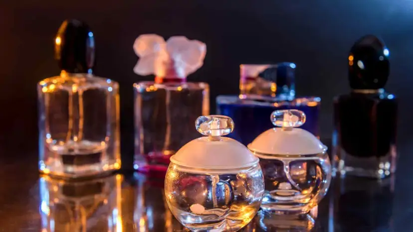 Wie lange hält Parfum? Tipps zur Haltbarkeit und Aufbewahrung