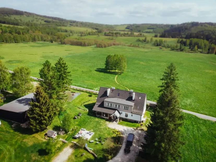 Trzy Morza Apartamenty: Slow life i butikowy komfort u Trójmorskiego Wierchu