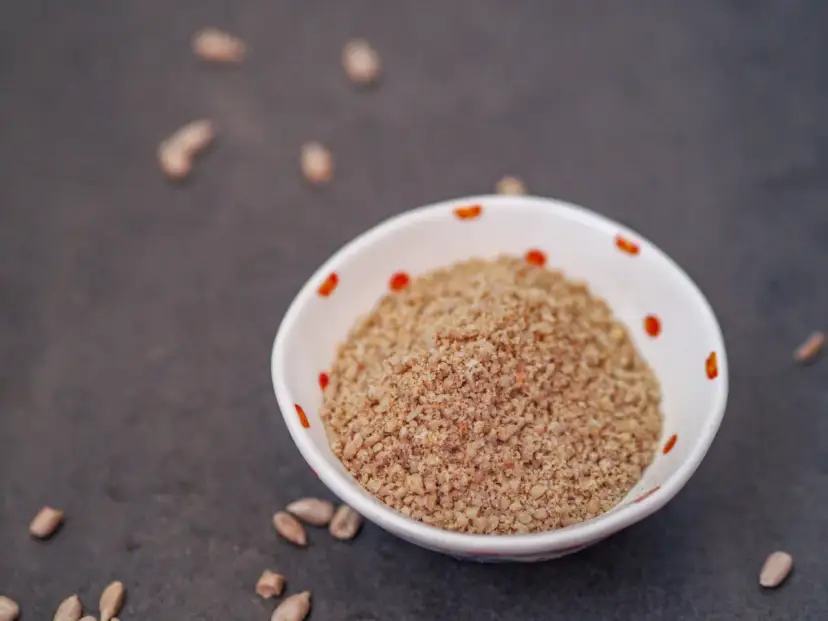 Zamienniki parmezanu: Tanie i pyszne alternatywy (także wegańskie!)