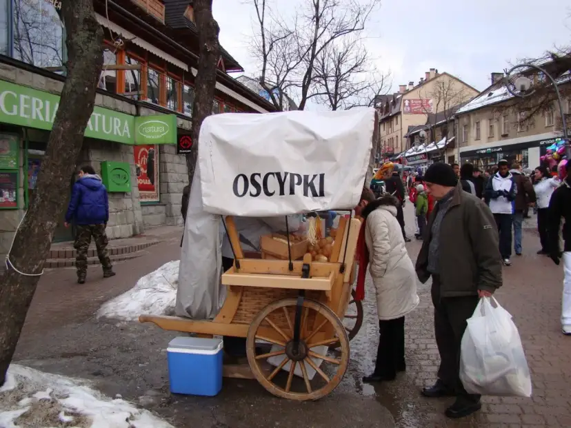 Zakopane: Prawdziwy oscypek i bacówki. Uniknij pułapek Krupówek!