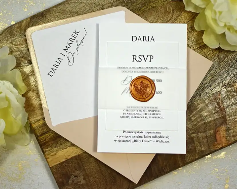 Ile kosztują zaproszenia na ślub? Zobacz ceny i oszczędź na weselu