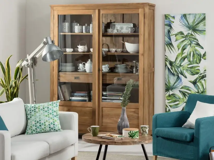 Brązowe meble: Kolory ścian i dodatki. Stwórz wnętrze marzeń!