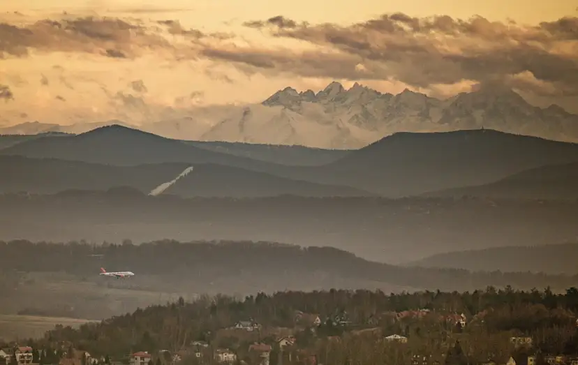 Tatry z Krakowa? Odkryj, kiedy i skąd zobaczysz góry!