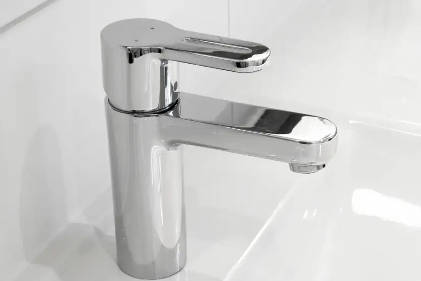 Jak rozebrać kran bez problemów i uniknąć kosztownych napraw