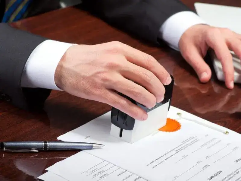 Czy deweloper może narzucić notariusza? Twoje prawa jako nabywcy