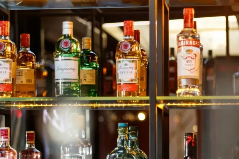 Drink bar na wesele: Cennik, pakiety i jak nie przepłacić?