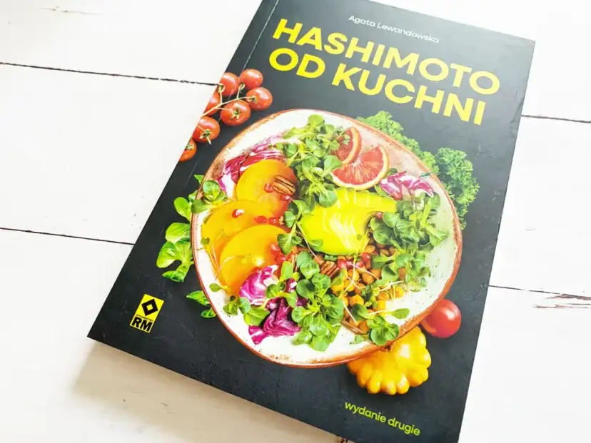 Jaka herbata w ciąży? Bezpieczne wybory i zakazane zioła