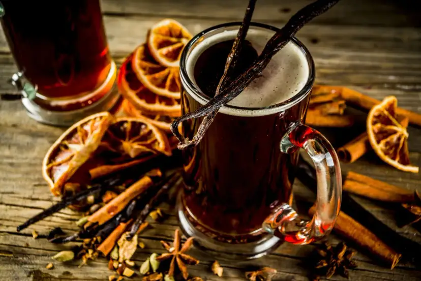 Grzane piwo: Jakie piwo wybrać? Prosty przewodnik