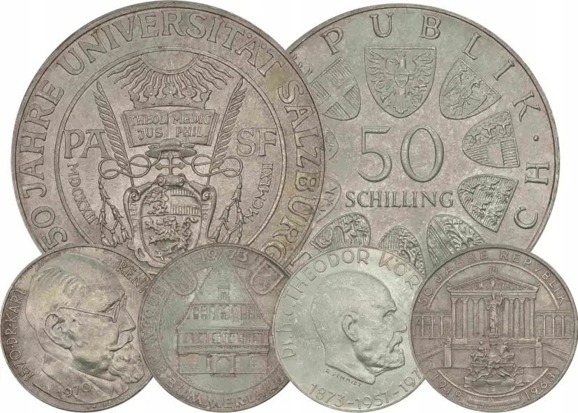Kiedyś drobniak w Austrii. Kolekcja monet upamiętniających 50-lecie republiki, uniwersytet w Salzburgu i postacie historyczne.