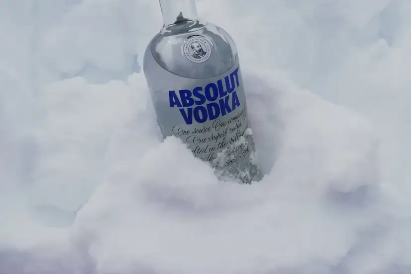 Jak liczyć wódkę na wesele? Praktyczny poradnik bez stresu!